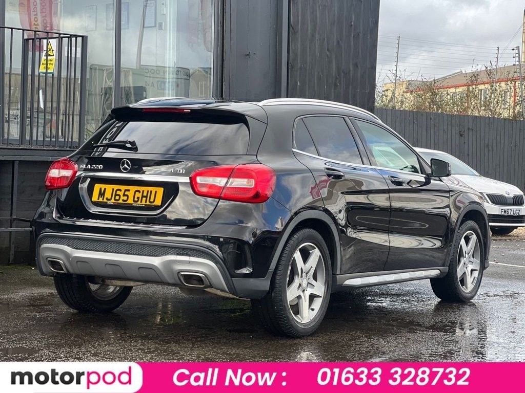Used Mercedes-Benz GLA 2015 for sale - 76558695: Photo 3