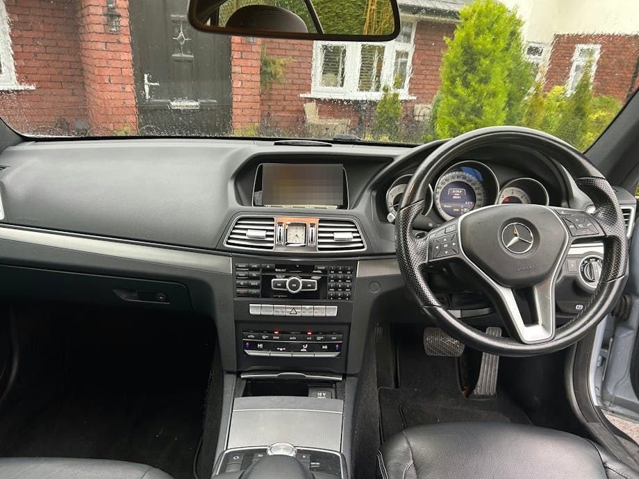 Used Mercedes-Benz E Class 2013 for sale - 77820675: Photo 3