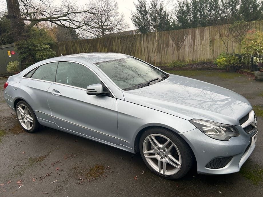 Used Mercedes-Benz E Class 2013 for sale - 77820675: Photo 4