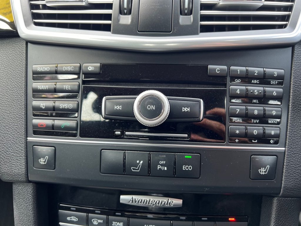Used Mercedes-Benz E-Class 2011 for sale - 76163558: Photo 32