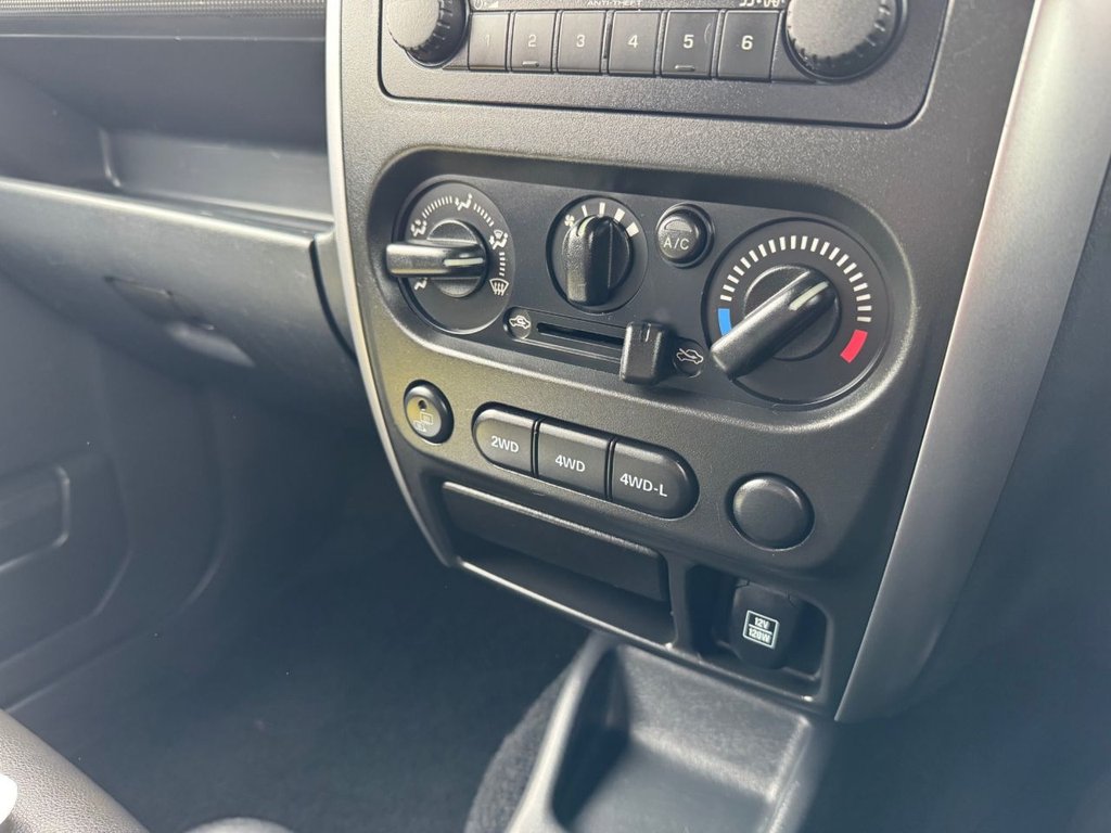 Used Suzuki Jimny 2012 for sale - 78110406: Photo 14