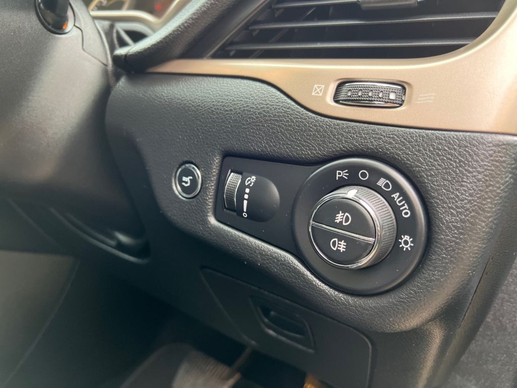 Used Jeep Cherokee 2016 for sale - 77369870: Photo 12