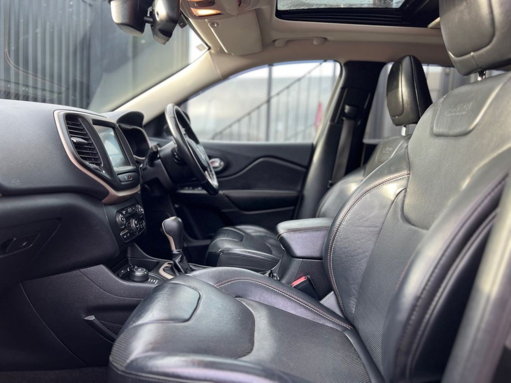 Used Jeep Cherokee 2016 for sale - 77369870: Photo 5