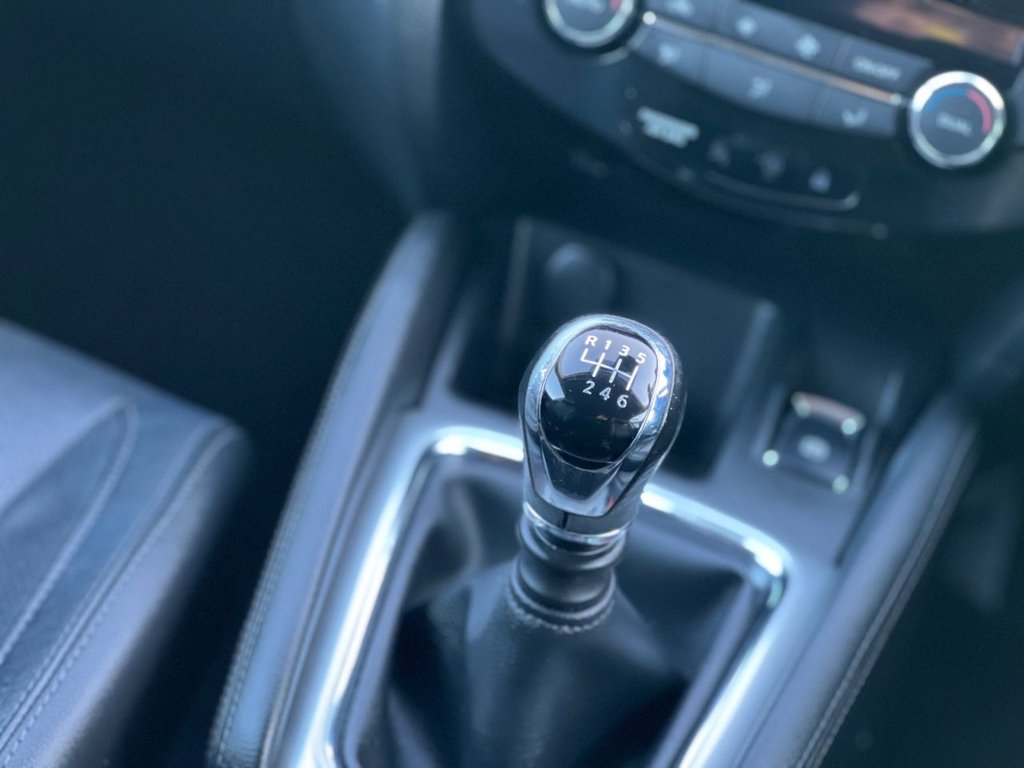 Used Nissan Qashqai 2015 for sale - 76868131: Photo 10