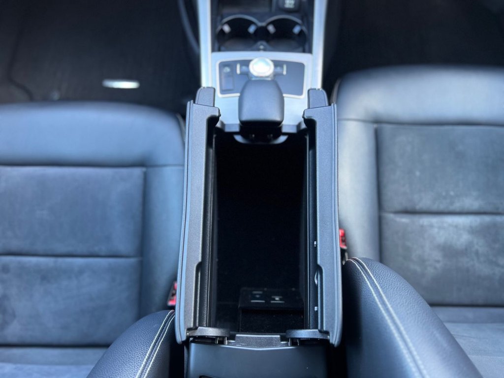 Used Mercedes-Benz E Class 2012 for sale - 76670608: Photo 36