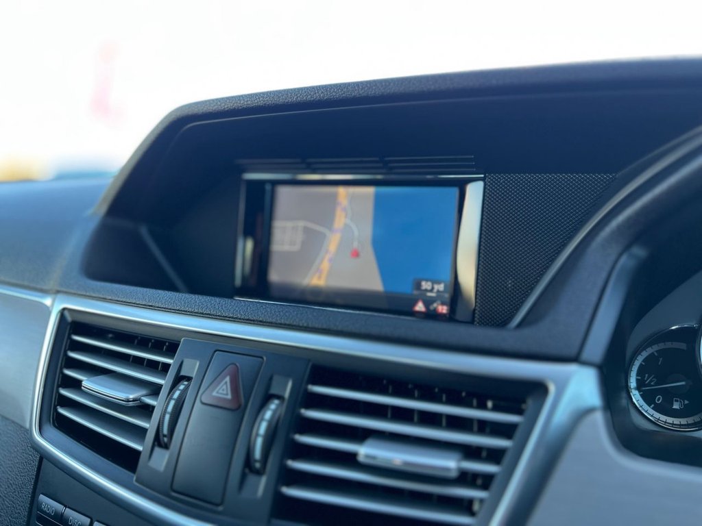 Used Mercedes-Benz E Class 2012 for sale - 76670608: Photo 42