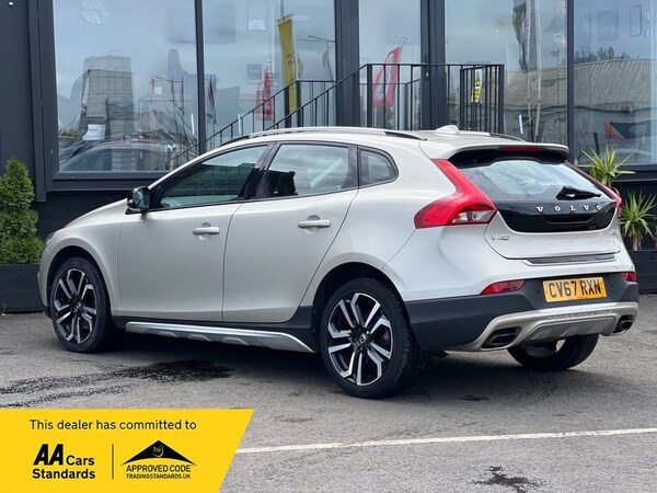 Used Volvo V40 Cross Country 2017 for sale - 75062274: Photo 7