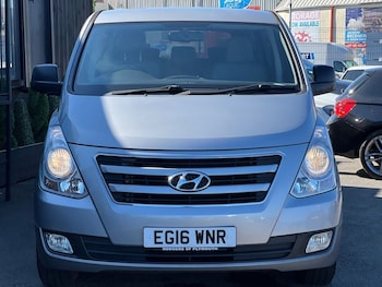 Used Hyundai i800 2016 for sale - 79072586: Photo