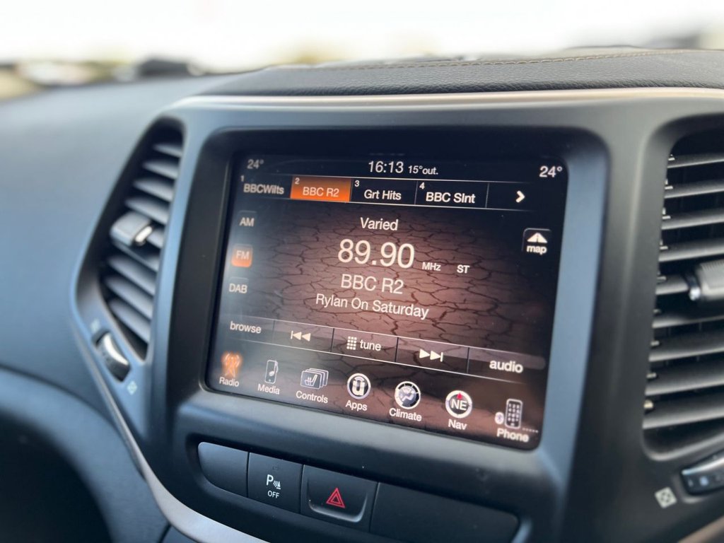 Used Jeep Cherokee 2017 for sale - 76173085: Photo 35