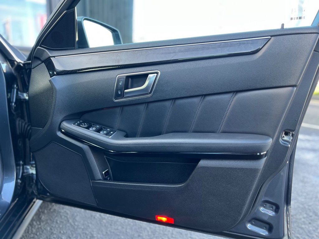 Used Mercedes-Benz E Class 2012 for sale - 77739584: Photo 32