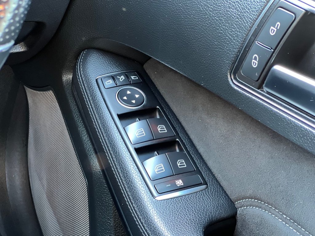 Used Mercedes-Benz E Class 2014 for sale - 77748185: Photo 21