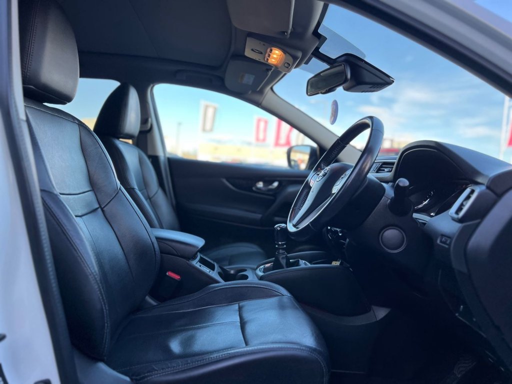 Used Nissan Qashqai 2017 for sale - 76291638: Photo 12