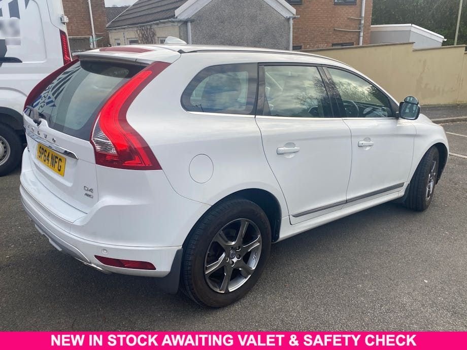 Used Volvo XC60 2014 for sale - 77161541: Photo 5