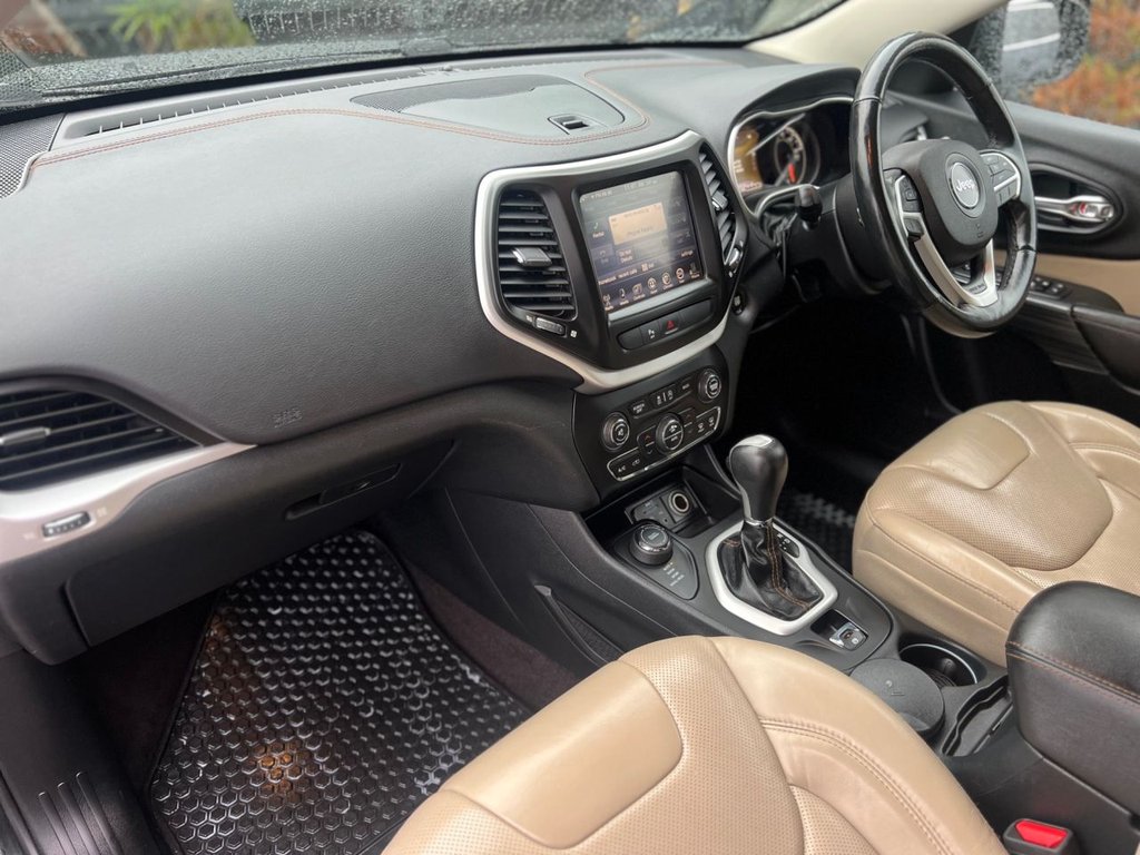 Used Jeep Cherokee 2017 for sale - 76470274: Photo 15