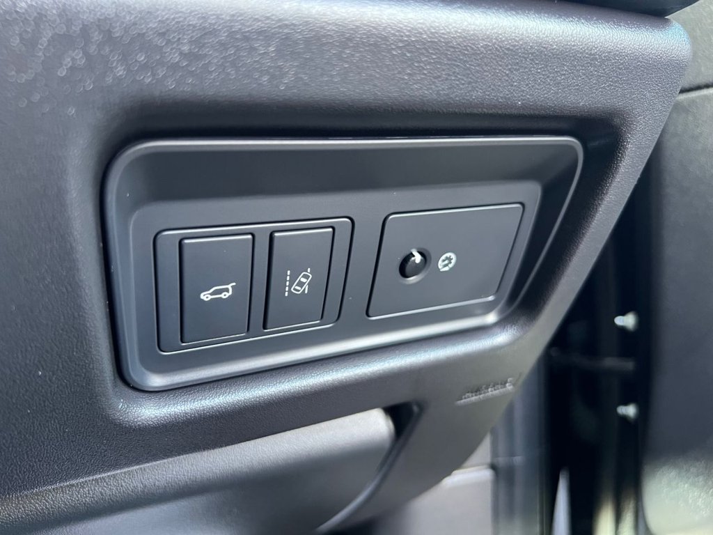 Used Land Rover Discovery Sport 2016 for sale - 77890944: Photo 11