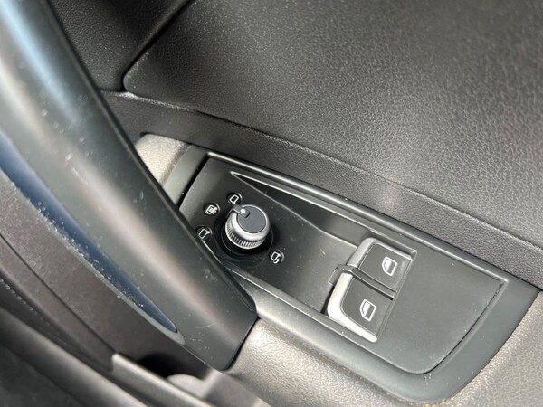 Used Audi A1 2015 for sale - 75515538: Photo 33