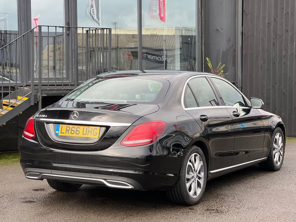 Used Mercedes-Benz C Class 2016 for sale - 77608970: Photo 28