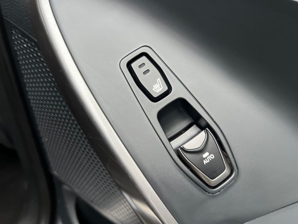 Used Hyundai Santa Fe 2016 for sale - 77408107: Photo 11