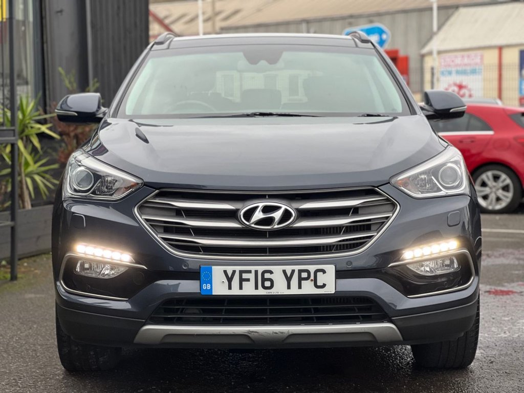 Used Hyundai Santa Fe 2016 for sale - 77408107: Photo 2