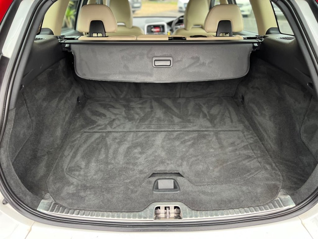 Used Volvo XC60 2014 for sale - 77703590: Photo 12