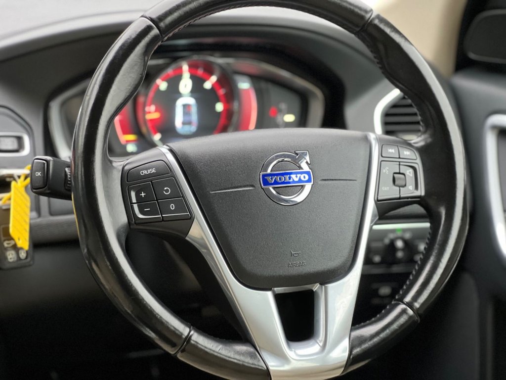 Used Volvo XC60 2014 for sale - 77703590: Photo 22