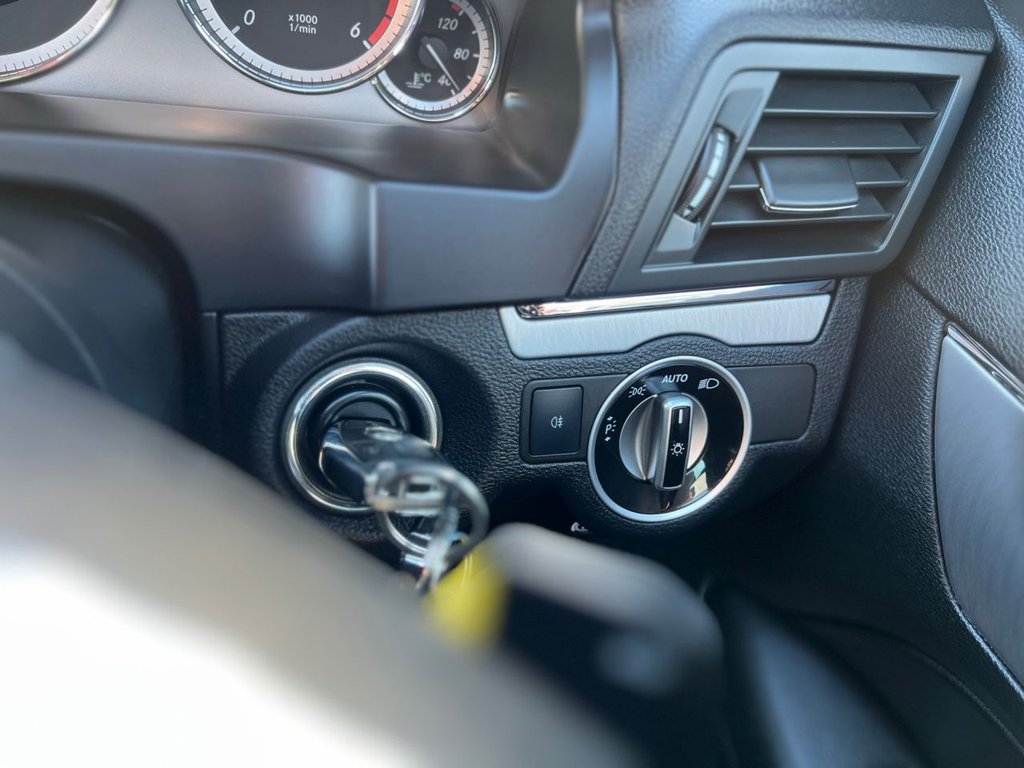 Used Mercedes-Benz E Class 2013 for sale - 77014565: Photo 31