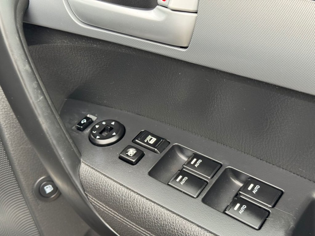 Used Kia Sorento 2014 for sale - 76313125: Photo 13