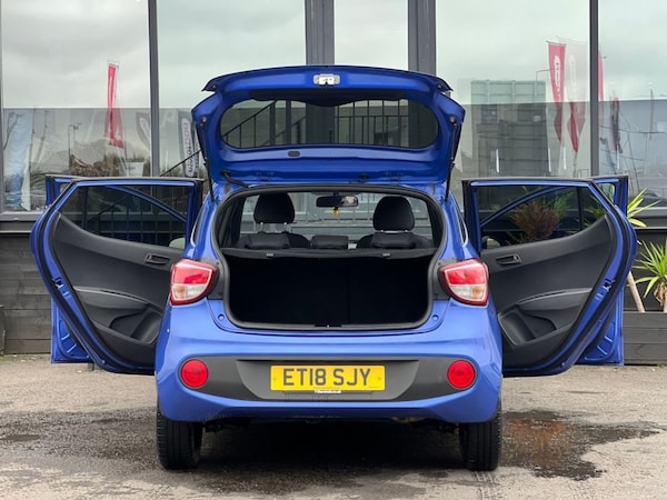 Used Hyundai i10 2018 for sale - 76291622: Photo 11