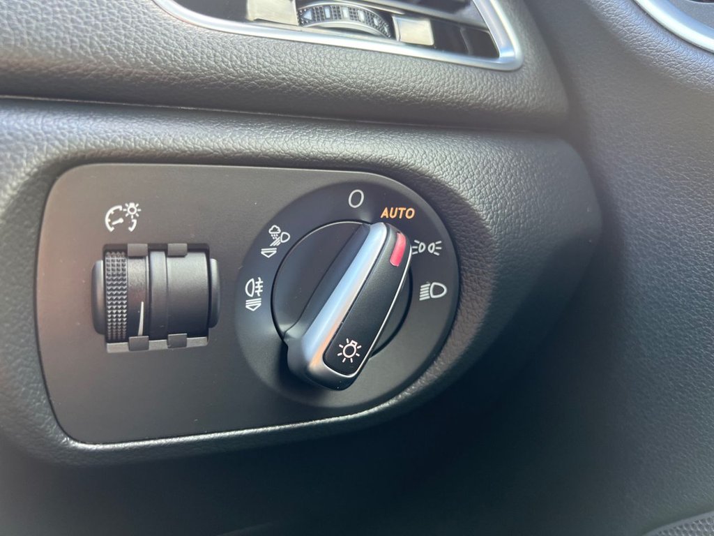 Used Audi Q3 2016 for sale - 78134385: Photo 27