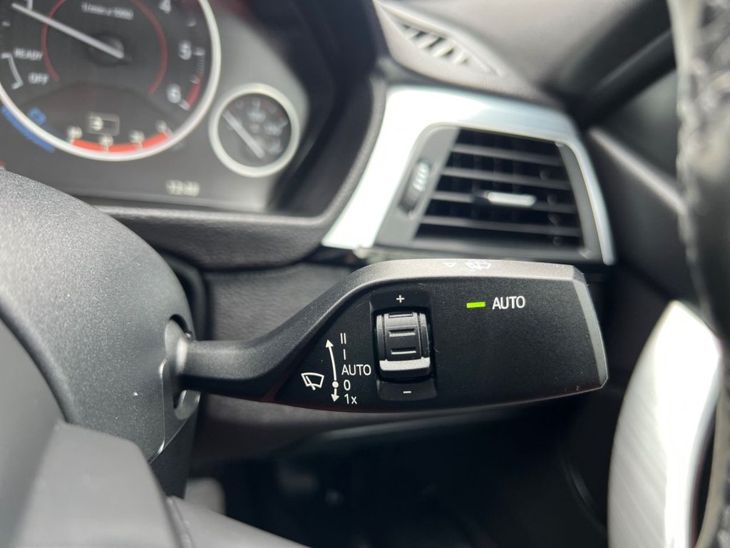 Used BMW 3 Series 2017 for sale - 77920034: Photo 11