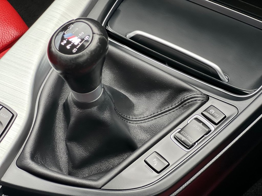 Used BMW 3 Series 2017 for sale - 77920034: Photo 9