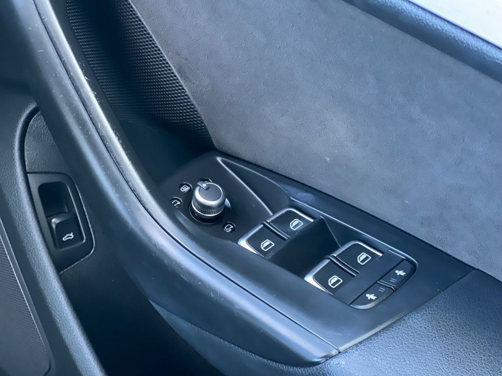 Used Audi Q3 2016 for sale - 77608402: Photo 10