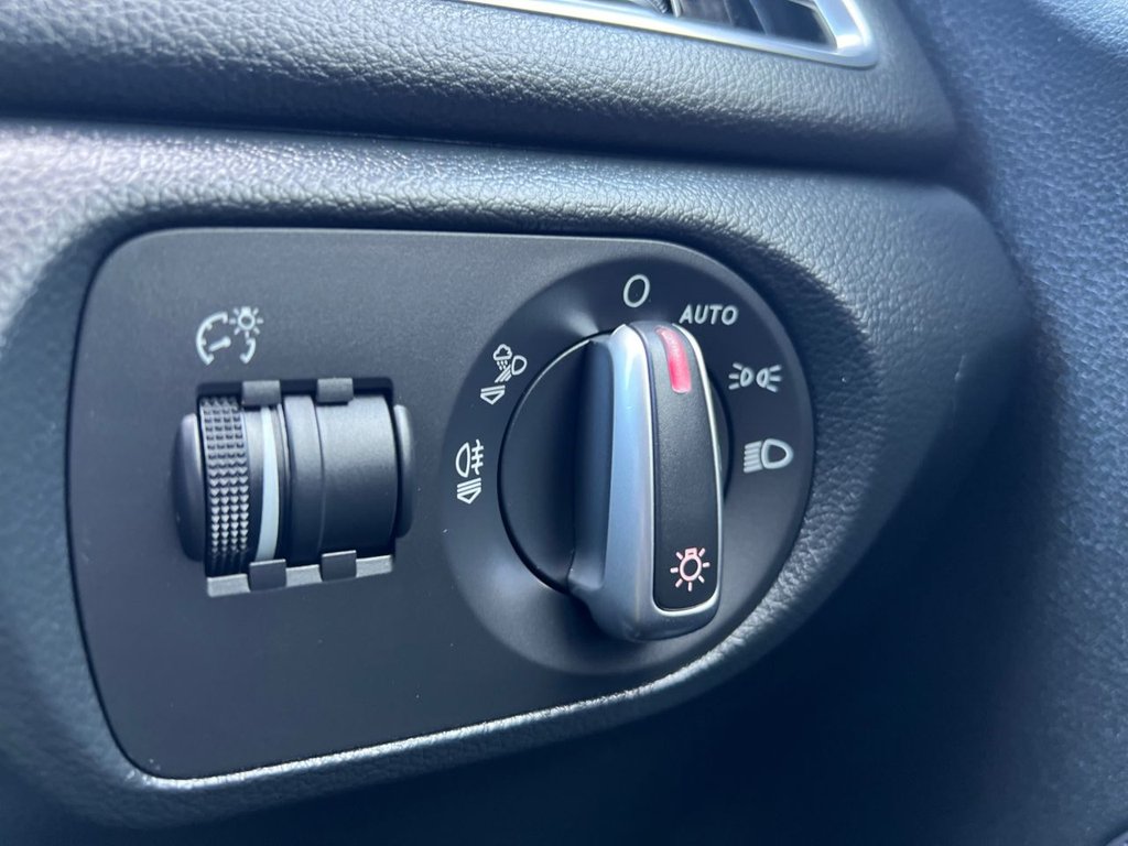 Used Audi Q3 2016 for sale - 77608402: Photo 12