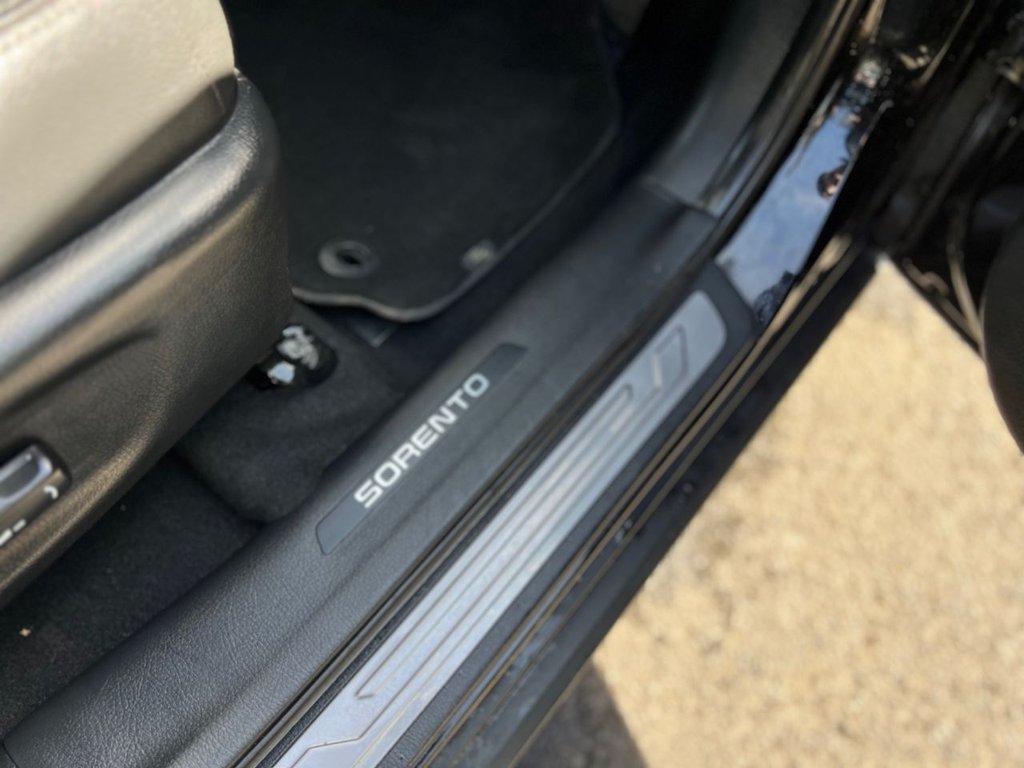 Used Kia Sorento 2010 for sale - 78219292: Photo 15