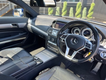 Used Mercedes-Benz E Class 2016 for sale - 79322785: Photo