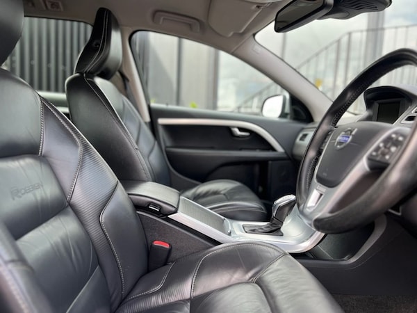 Used Volvo V70 2013 for sale - 75028729: Photo 11