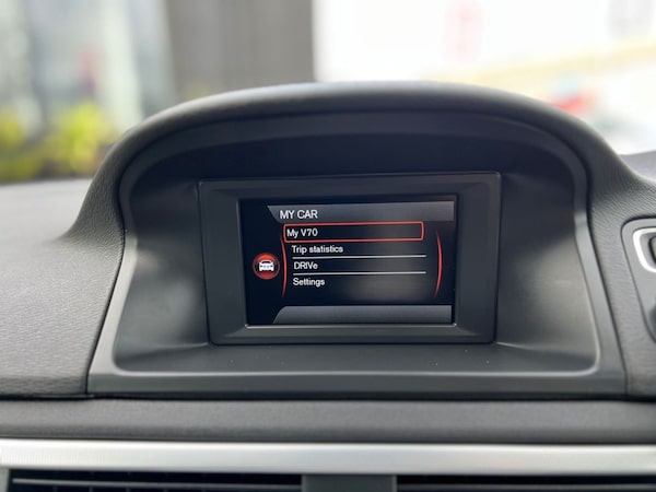 Used Volvo V70 2013 for sale - 75028729: Photo 32