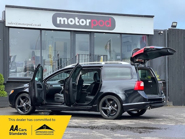 Used Volvo V70 2013 for sale - 75028729: Photo 9