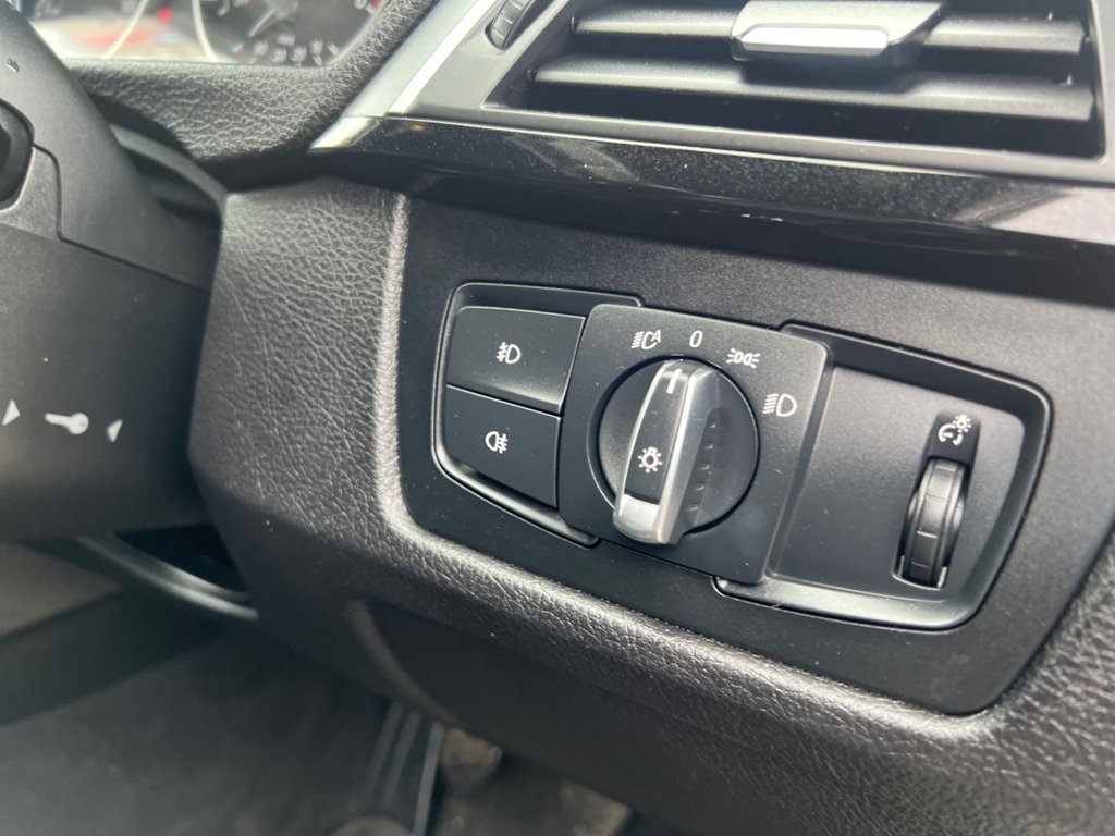 Used BMW 3 Series 2017 for sale - 76081015: Photo 36