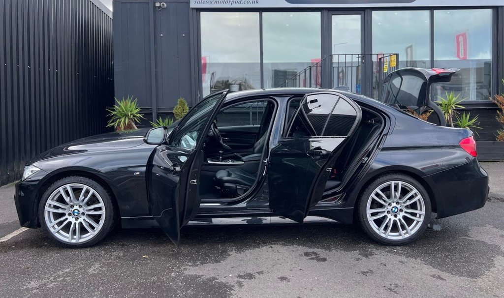 Used BMW 3 Series 2017 for sale - 76081015: Photo 5
