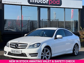 Used Mercedes-Benz C Class 2015 for sale - 77748144: Photo