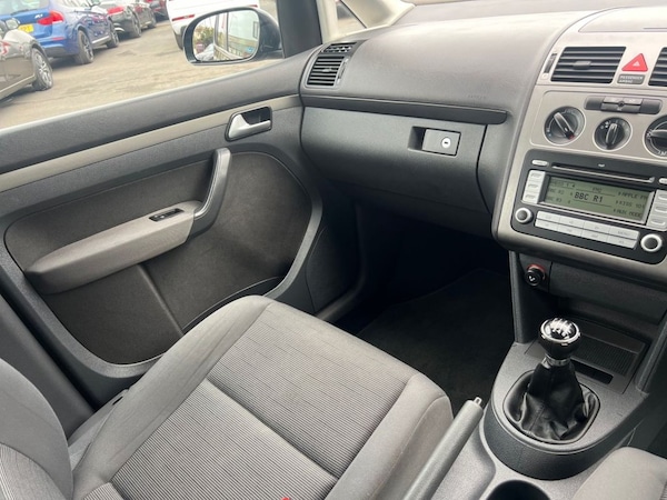 Used Volkswagen Touran 2008 for sale - 76210144: Photo 16