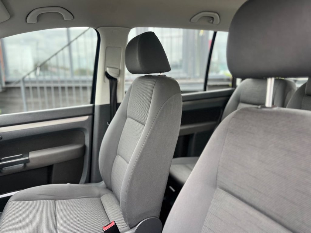 Used Volkswagen Touran 2008 for sale - 76210144: Photo 20