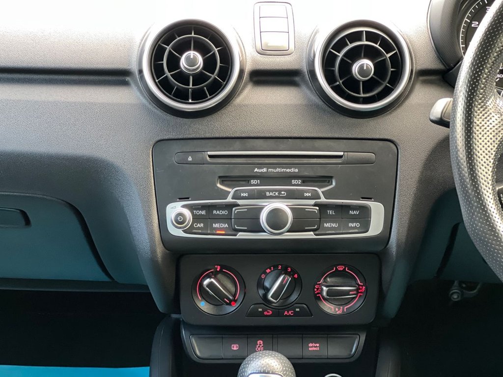 Used Audi A1 2015 for sale - 76900686: Photo 16