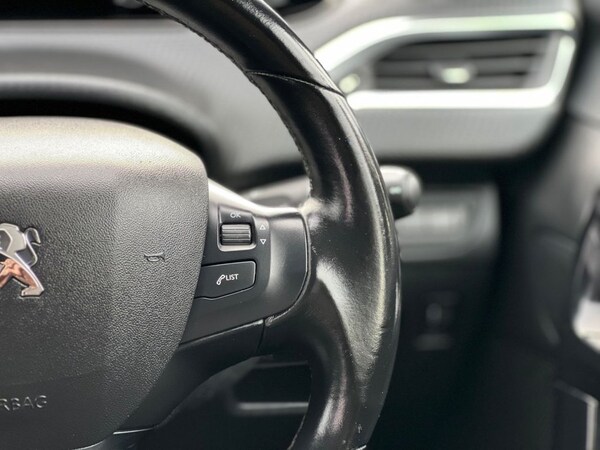 Used Peugeot 208 2019 for sale - 76279881: Photo 15