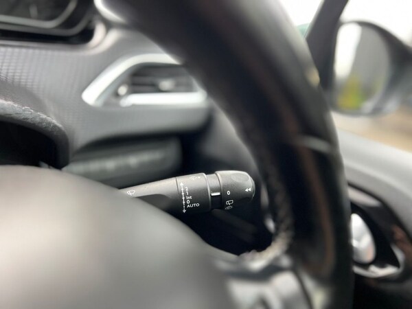 Used Peugeot 208 2019 for sale - 76279881: Photo 17