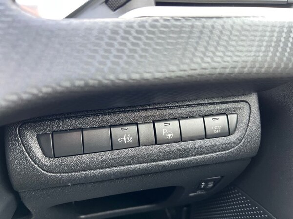 Used Peugeot 208 2019 for sale - 76279881: Photo 25