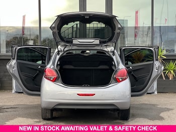 Used Peugeot 208 2019 for sale - 76279881: Photo