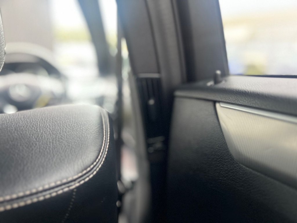 Used Mercedes-Benz E Class 2014 for sale - 76595978: Photo 34