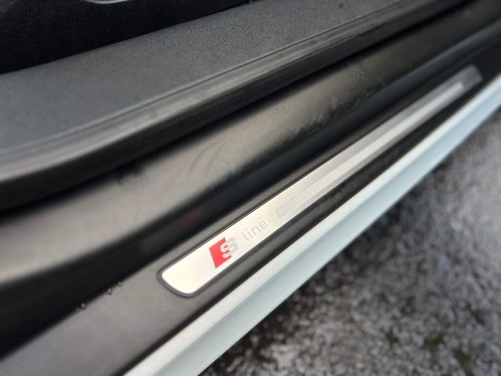 Used Audi TT 2012 for sale - 76417319: Photo 11